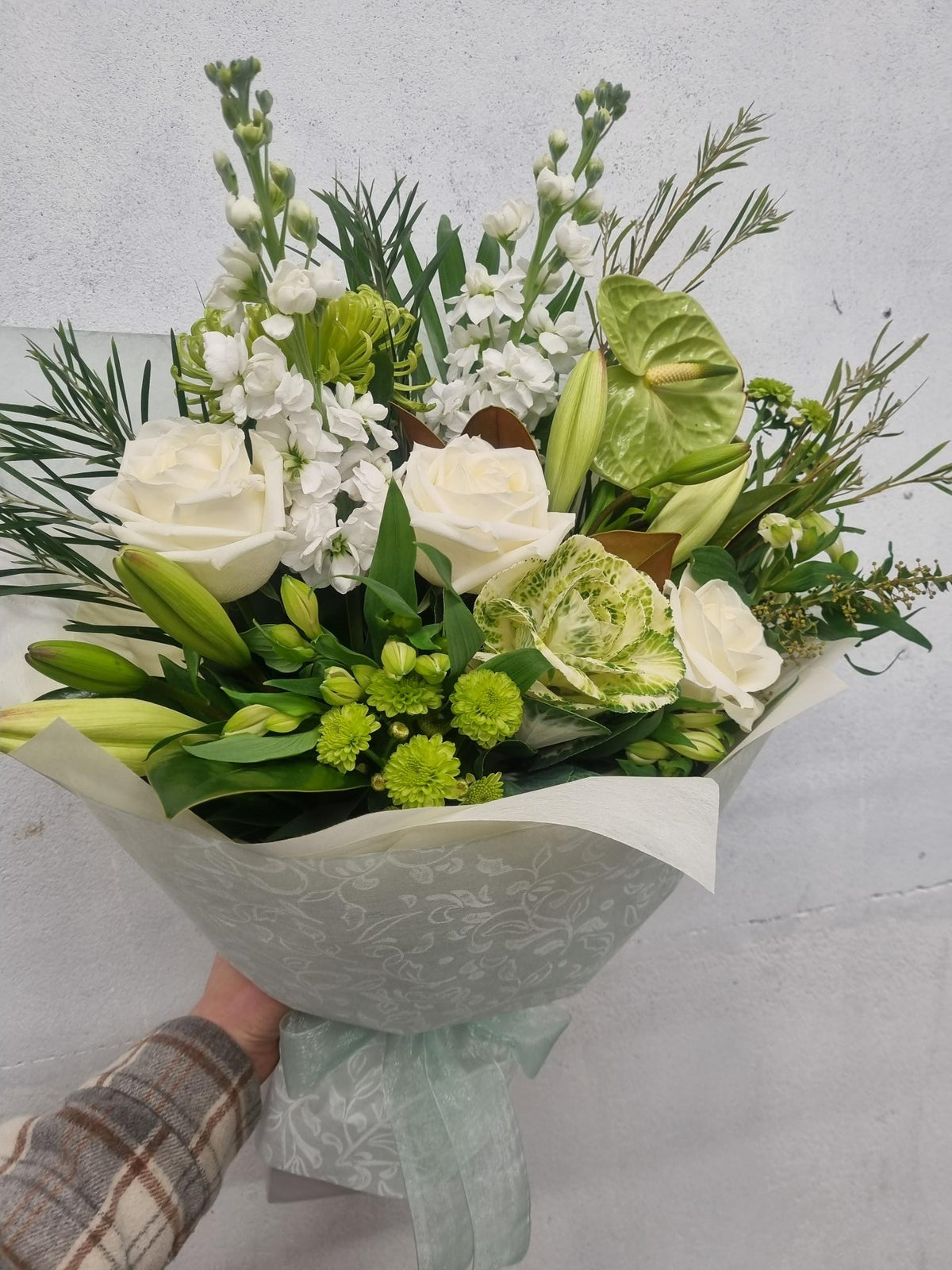 Neutral Florist Choice Waterfilled Box
