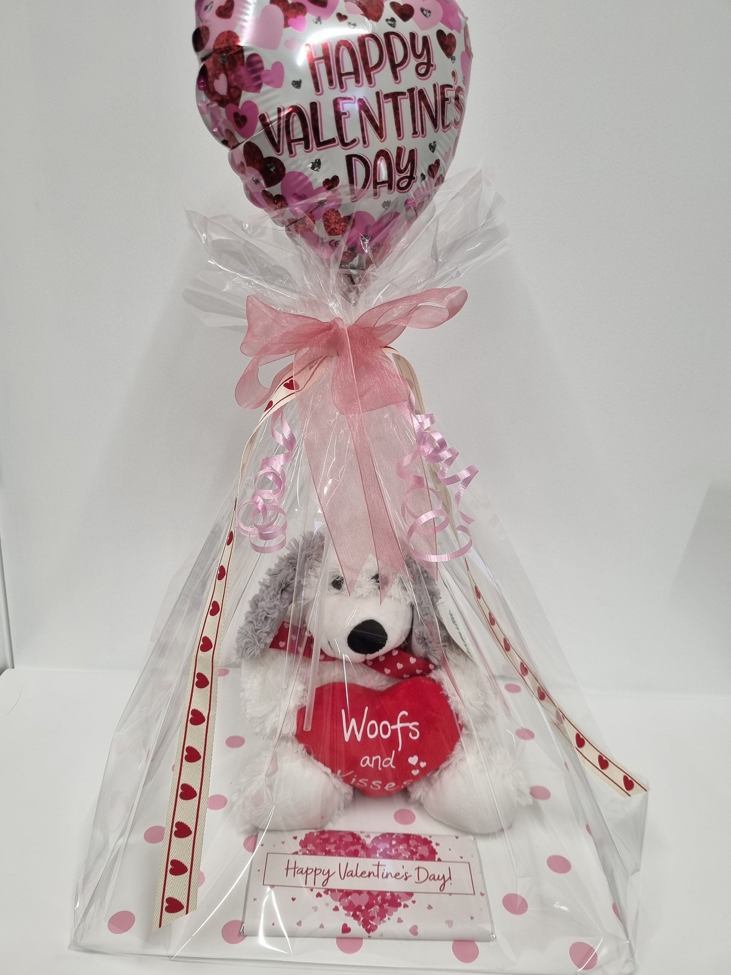 Woofs & Kisses Gift pack